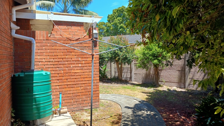 To Let 2 Bedroom Property for Rent in Lorraine Eastern Cape